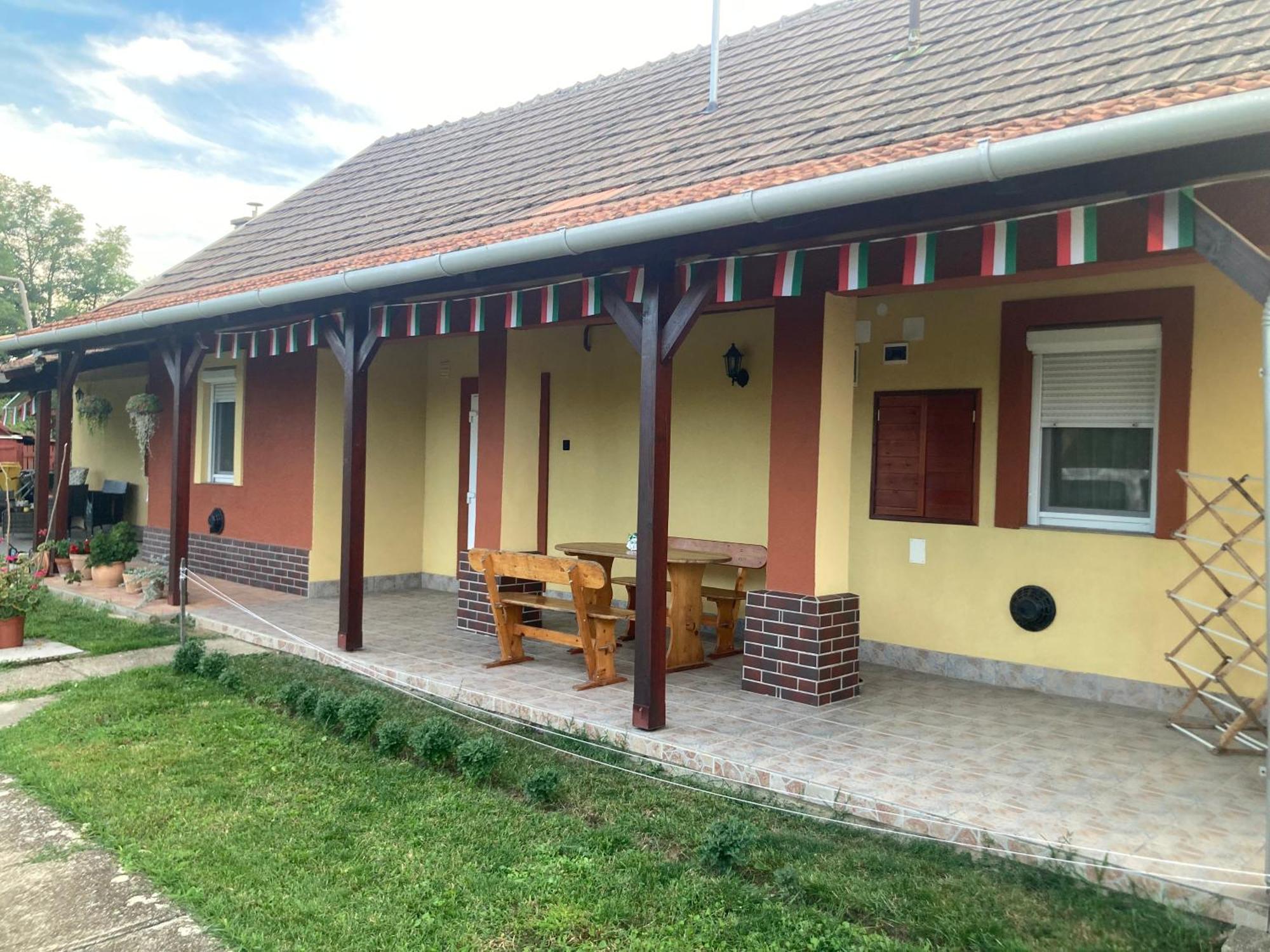 Tiszavirag Vendeghaz Apartman Tiszacsege Kültér fotó